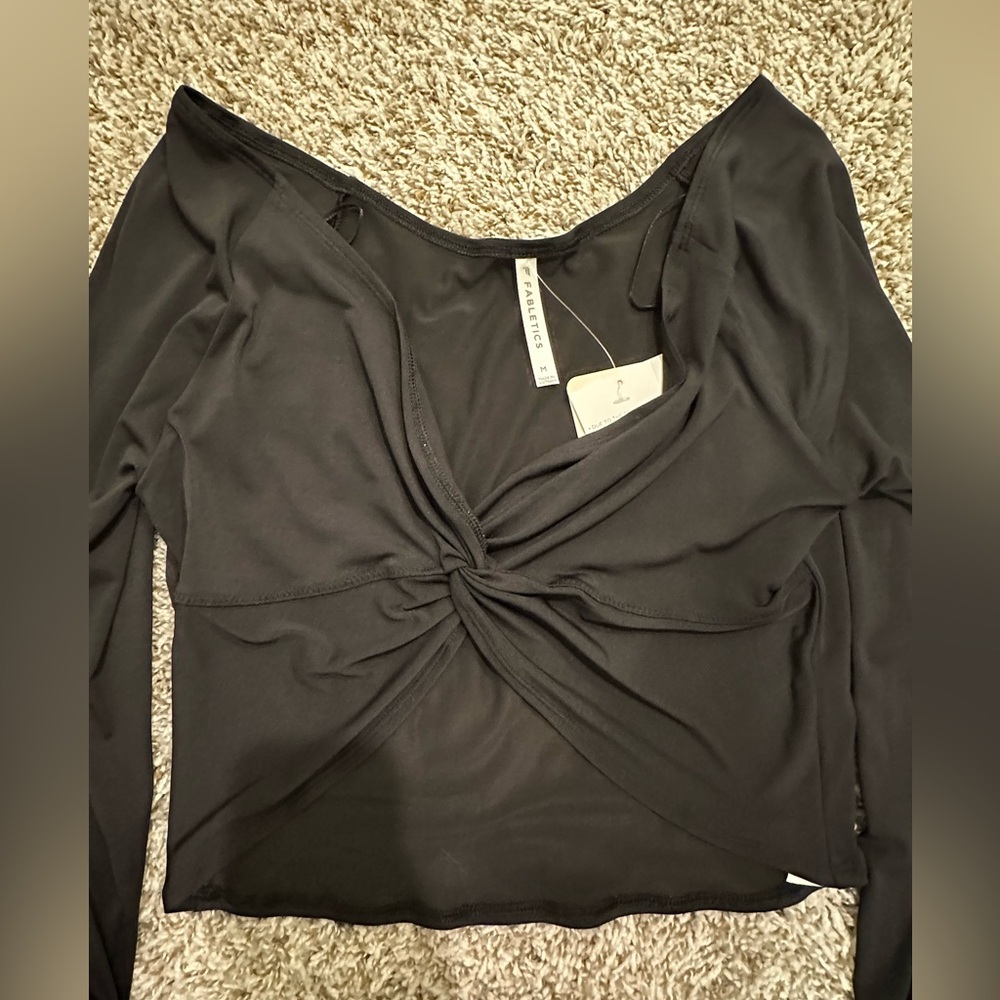 Fabletics Front Twist Long Sleeve Layer - NWT - Picture 2 of 4